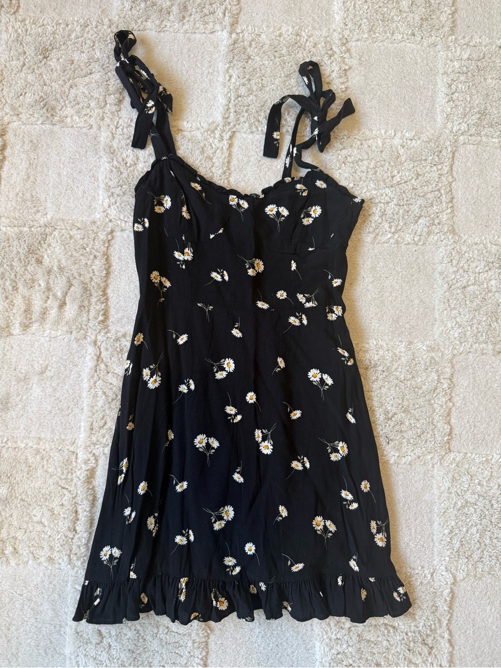 Audrey 3+1 Black Dress with White and Yellow Daisy Print